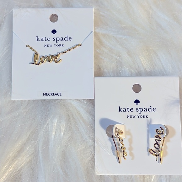 NWT-Kate Spade Say Yes Love Pendant & Earring Set - Picture 1 of 9